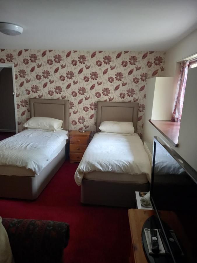The Castle Inn Ebbw Vale Extérieur photo