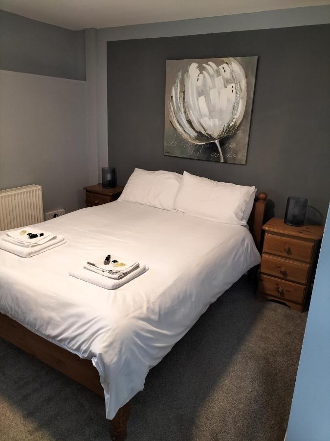The Castle Inn Ebbw Vale Extérieur photo